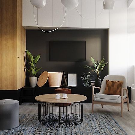 Apartment On Lesi Ukrainky Λβιβ Εξωτερικό φωτογραφία