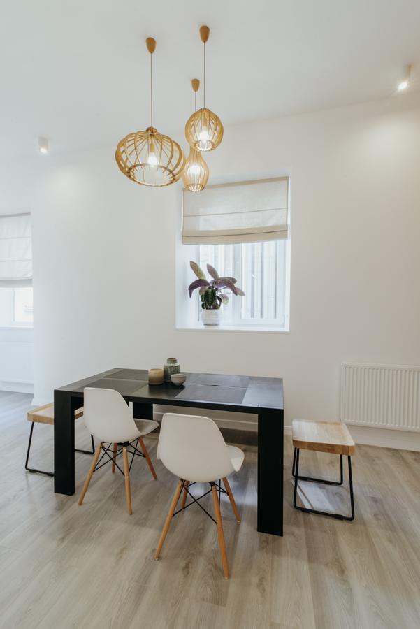Apartment On Lesi Ukrainky Λβιβ Εξωτερικό φωτογραφία