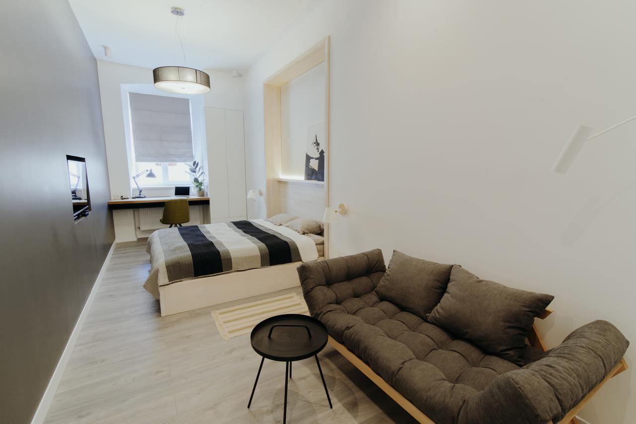 Apartment On Lesi Ukrainky Λβιβ Εξωτερικό φωτογραφία